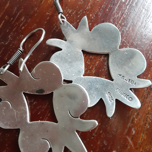 Vintage Taxco Sterling Silver Earrings - Picture 3 of 4